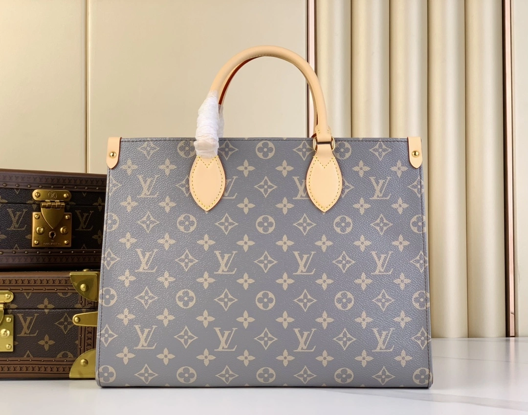 MOMO-- 8V M12415 high quality version OnTheGo MM item:D-B000J0831