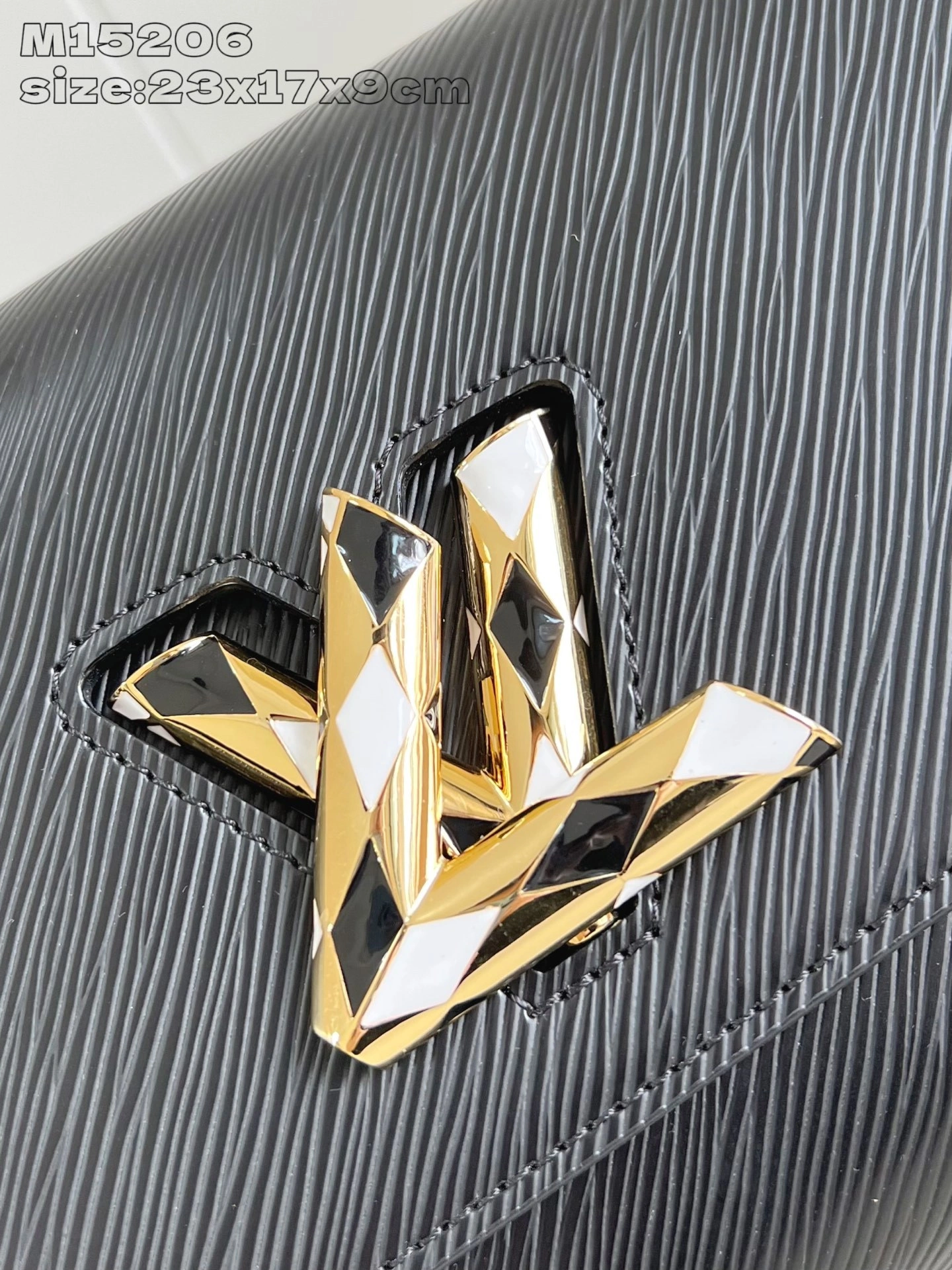 MOMO-- 8V M12506 high quality version Twist item:E-B574K1830