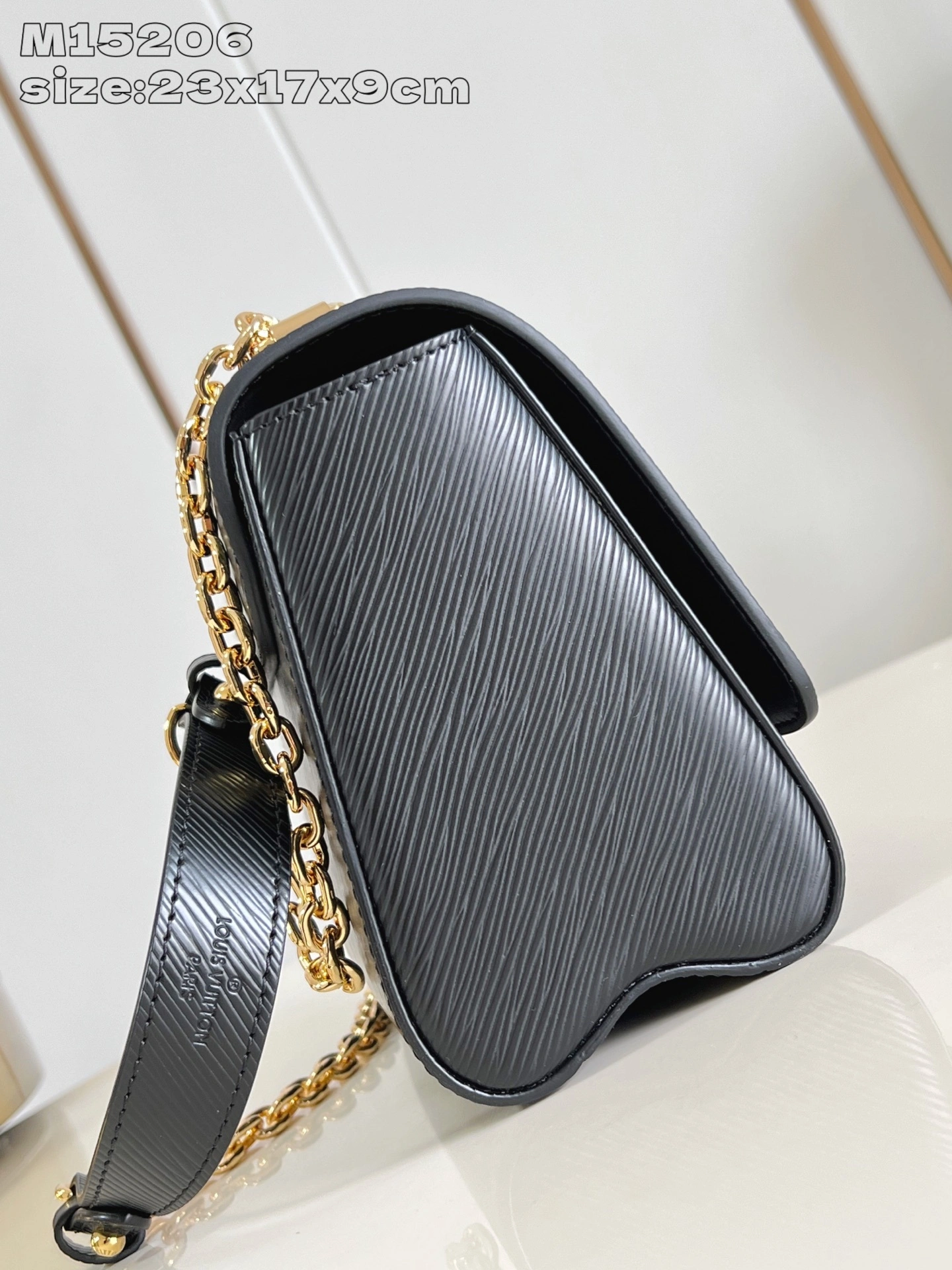 MOMO-- 8V M12506 high quality version Twist item:E-B574K1830