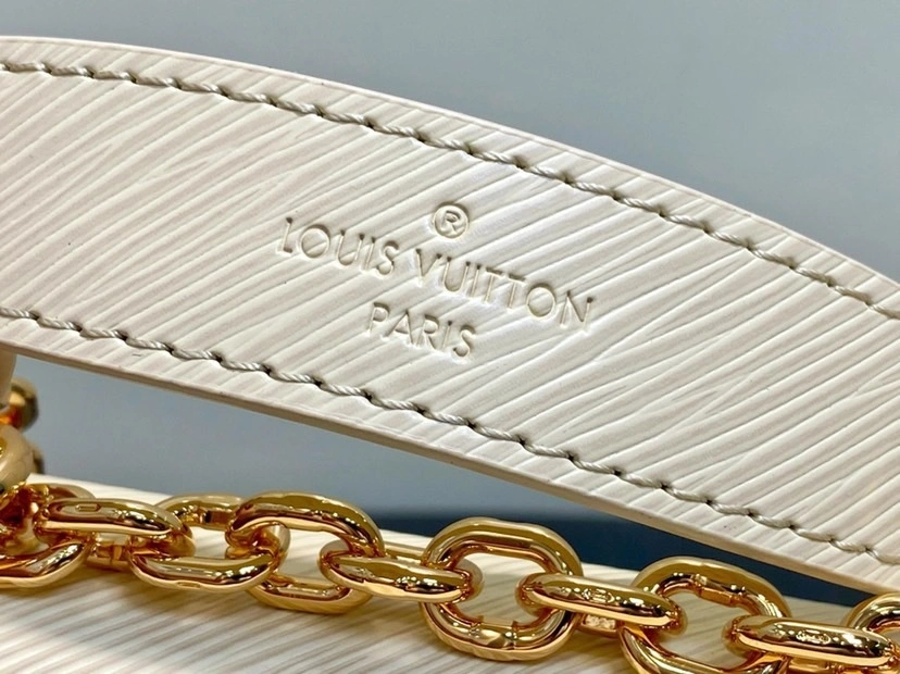 MOMO-- 8V M12507 high quality version Twist item:E-B000K1831