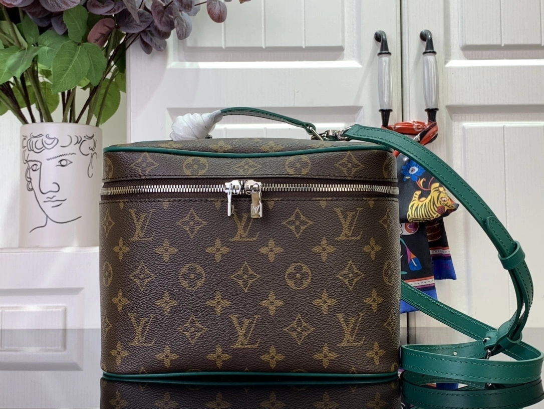 MOMO-- 8V M12667 high quality version Nice BB item:E-B063C0550