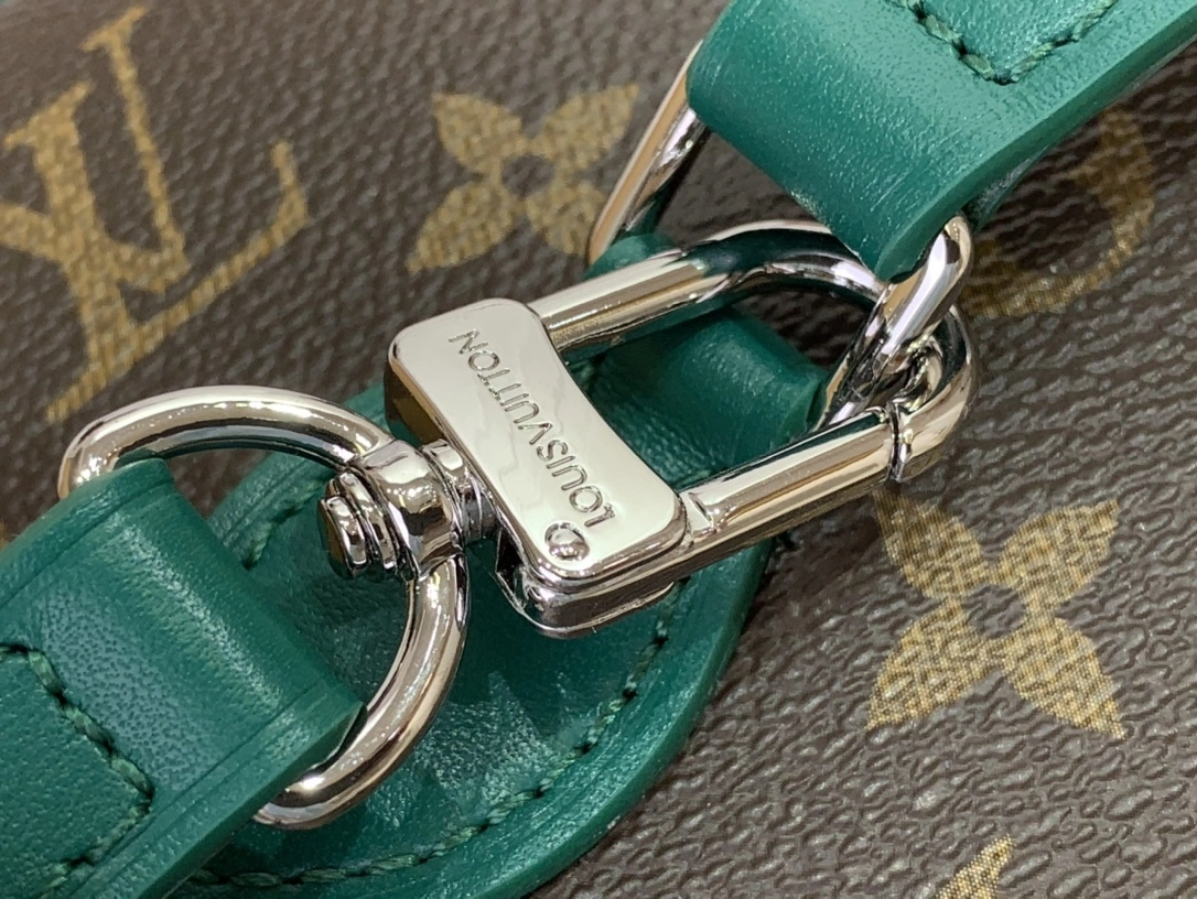MOMO-- 8V M12667 high quality version Nice BB item:E-B063C0550