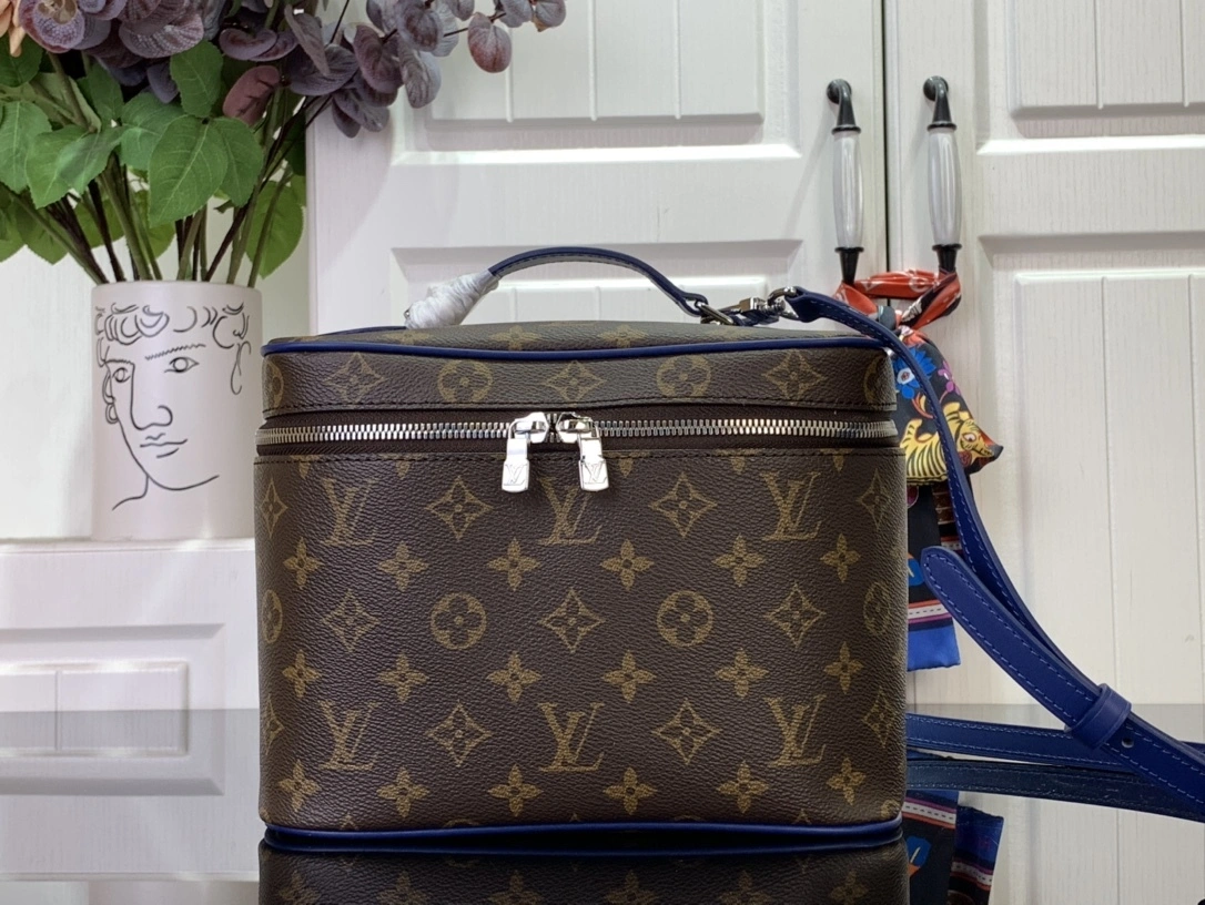 MOMO-- 8V M12668 high quality version Nice BB item:E-B063C0551