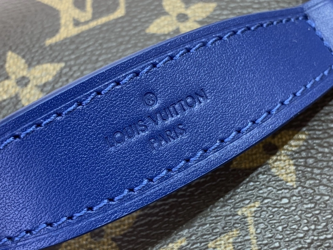 MOMO-- 8V M12668 high quality version Nice BB item:E-B063C0551