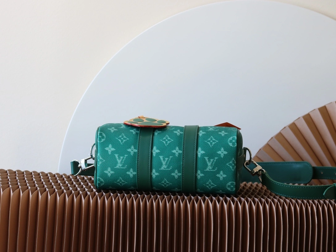 MOMO-- 8V M12684 high quality version Keepall item:E-B000B2115