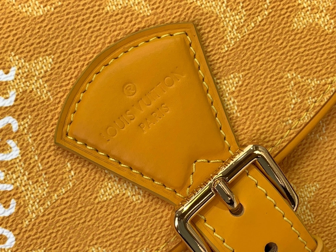 MOMO-- 8V M12694 high quality version Montsouris item:E-B063C0228