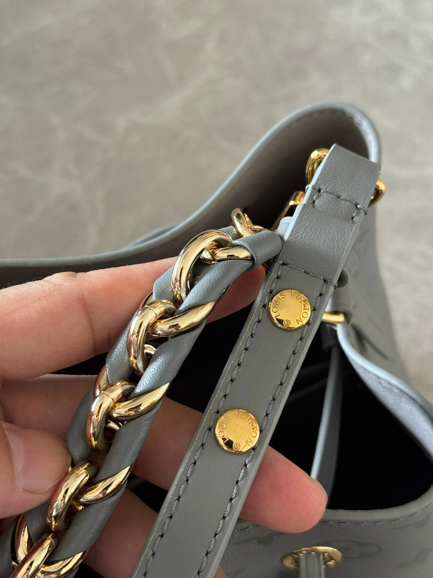 MOMO-- 8V M12749 high quality version item:D-B000J0809
