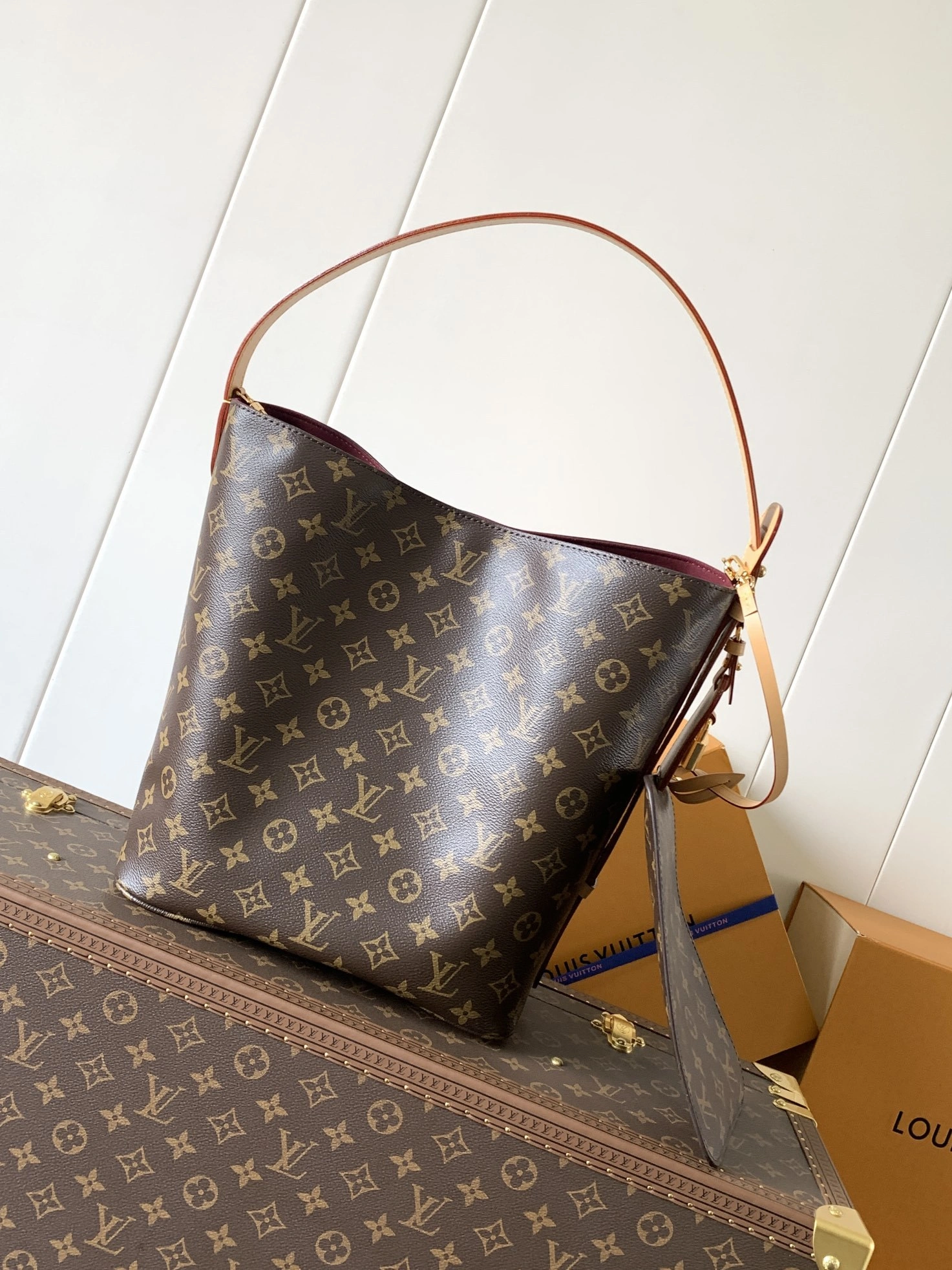 MOMO-- 8V M12926 high quality version All In cowhide item:F-B000A1401