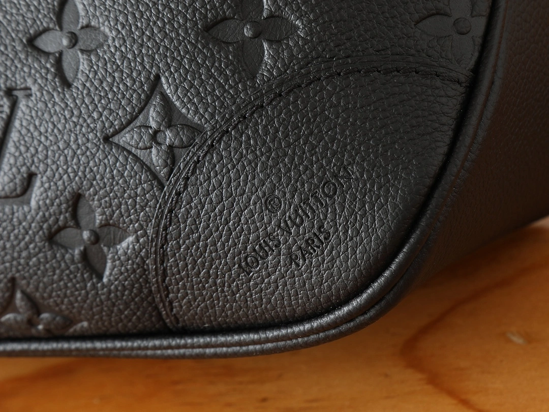 MOMO-- 8V M12930 high quality version Monogram Empreinte item:E-B000F0498H
