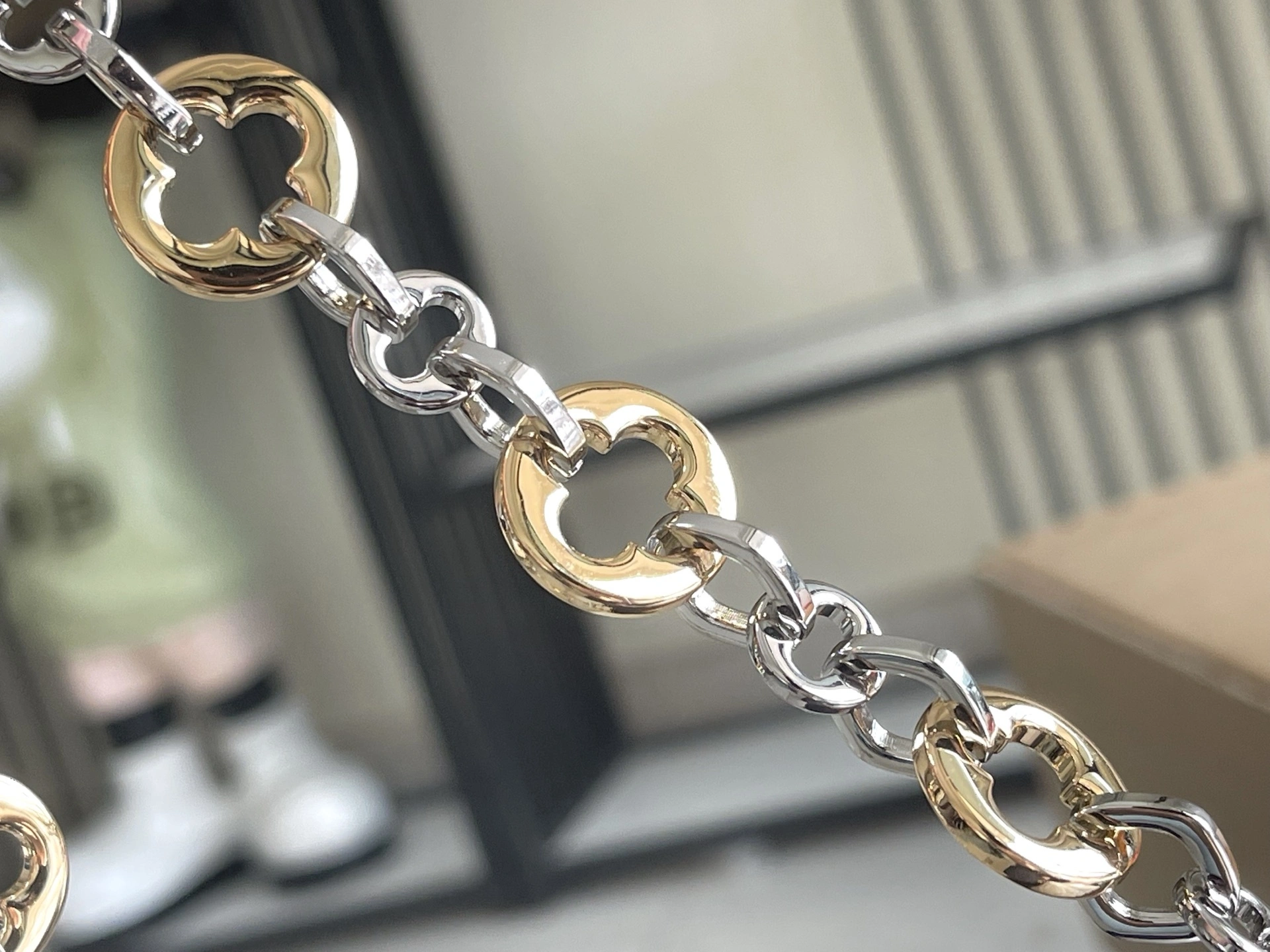 MOMO-- 8V M12936 high quality version CapucinesBB item:E-B177I0307