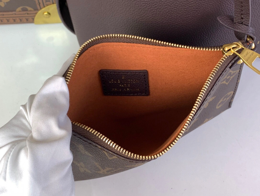 MOMO-- 8V M12982 high quality version cowhide Low Key Hobo item:E-B808L1729T