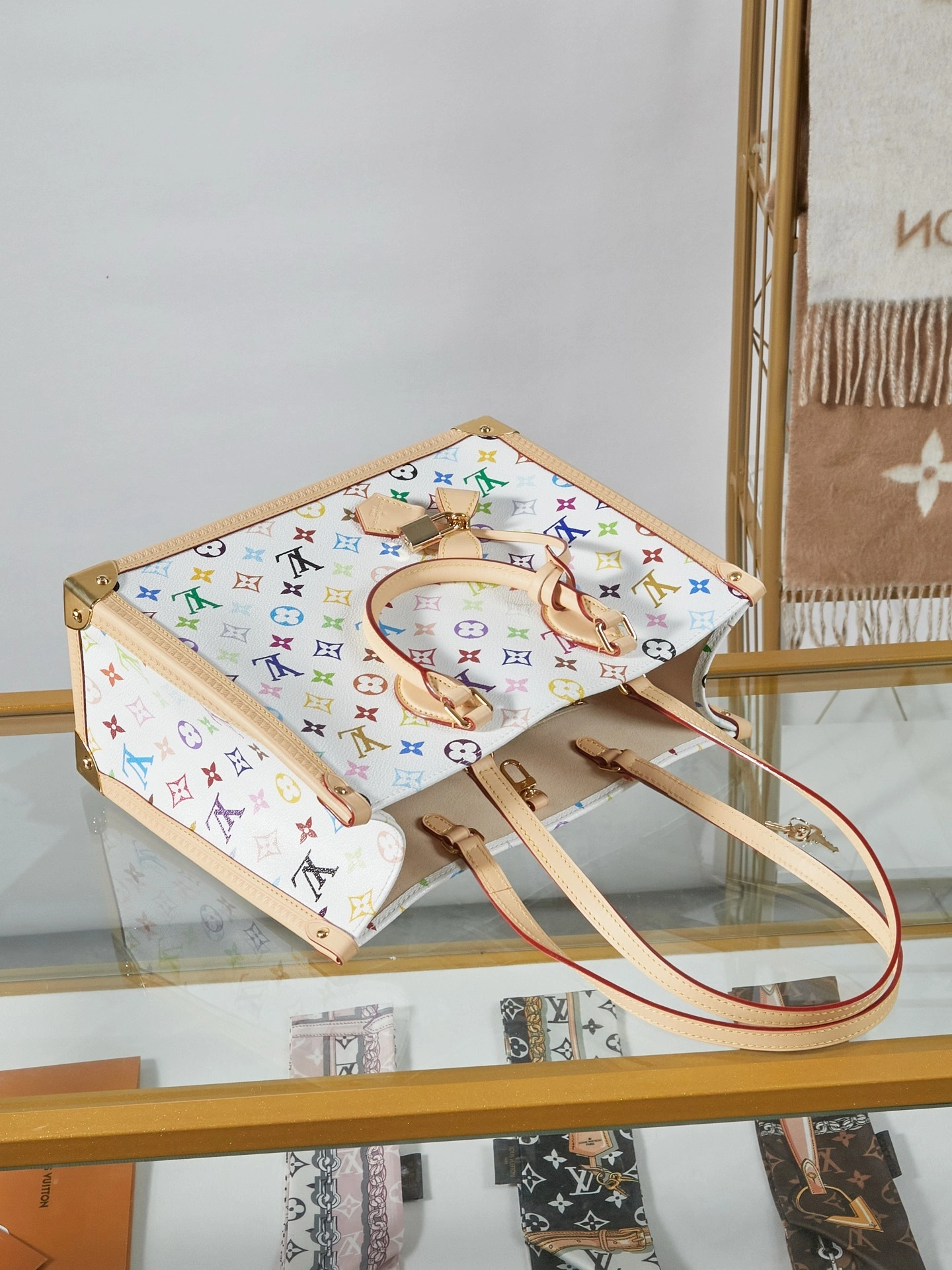 MOMO-- 8V M13079 high quality version TM ONTHEGO item:E-B000I1742