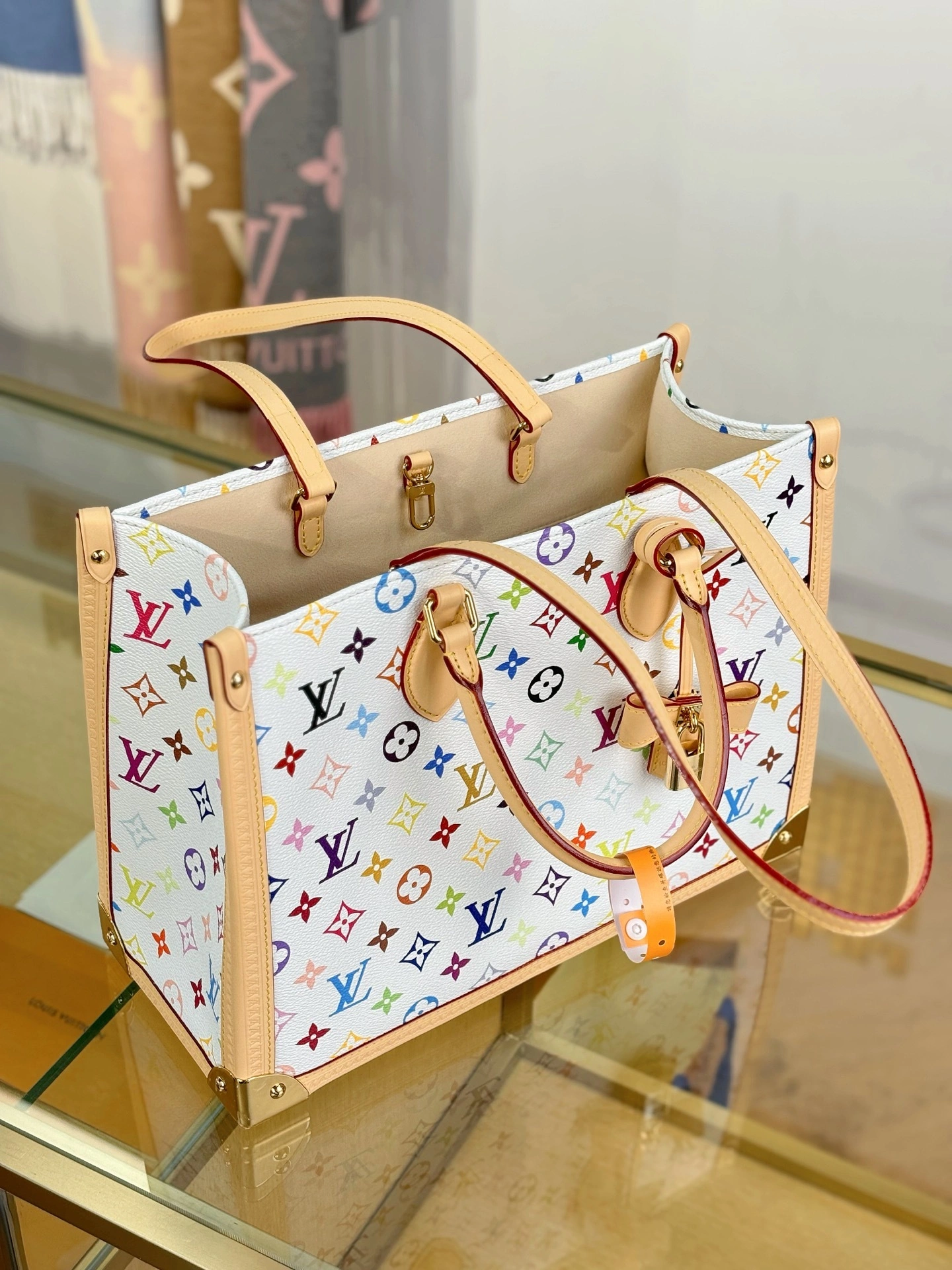 MOMO-- 8V M13079 high quality version TM ONTHEGO item:E-B184D1204