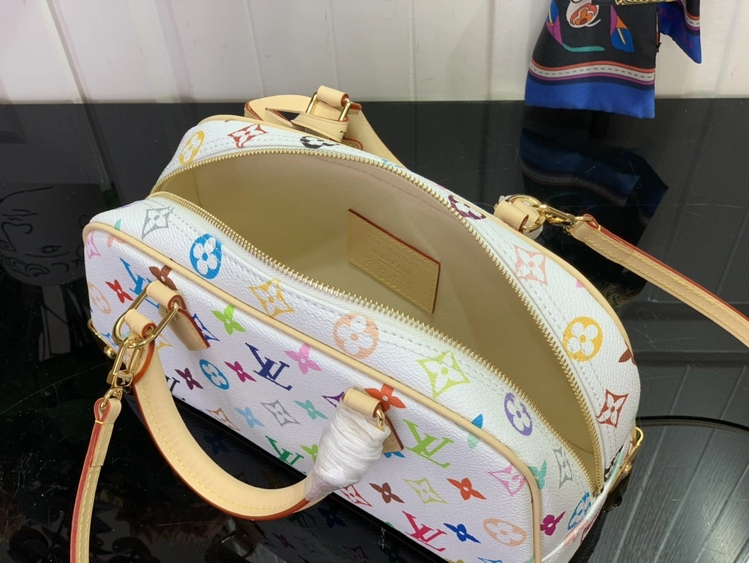 MOMO-- 8V M13084 high quality version Handbag East West cowhide item:E-B009B2137
