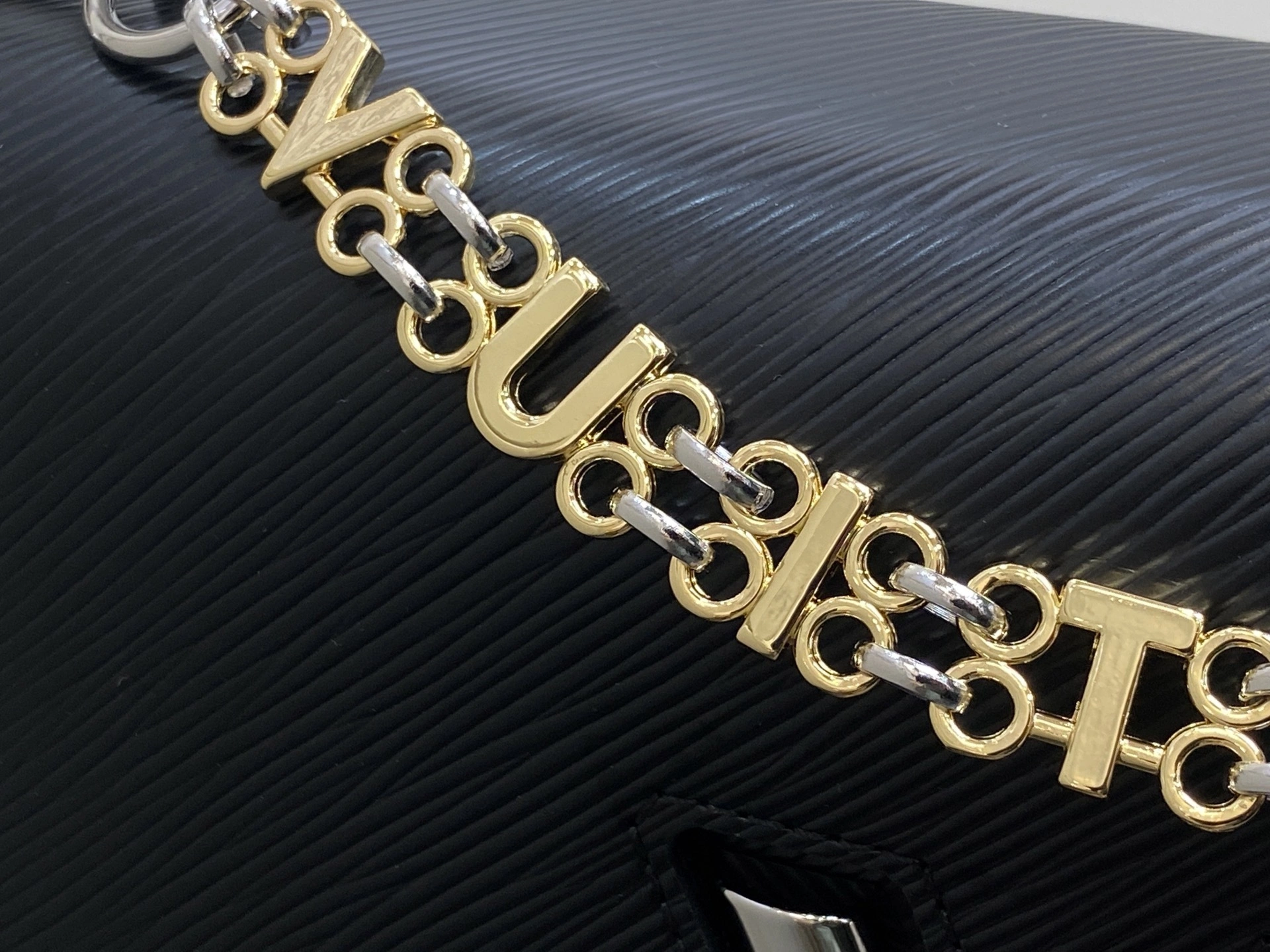 MOMO-- 8V M13118 high quality version Twist MM cowhide item:E-B000C0521
