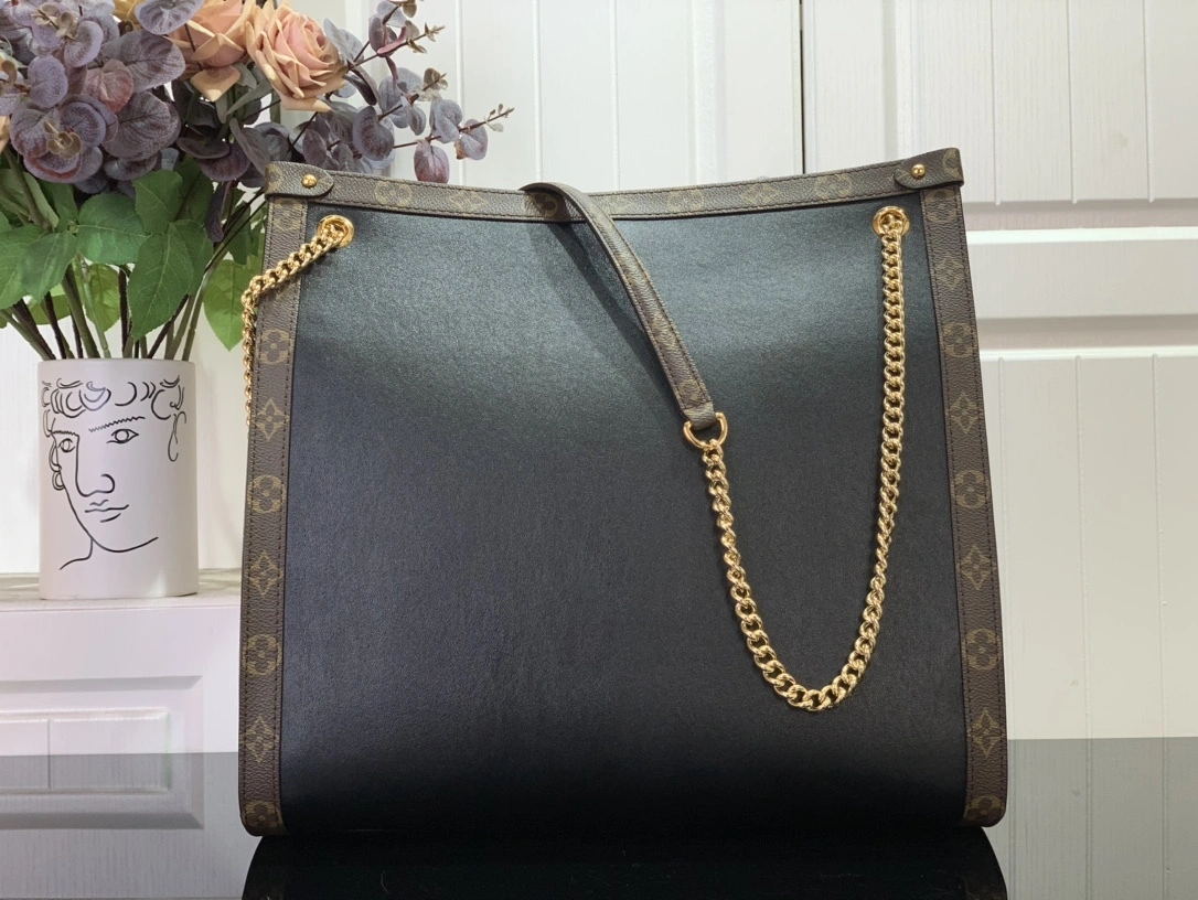 MOMO-- 8V M13137 high quality version Nova MM Calfskin item:E-B063C0538