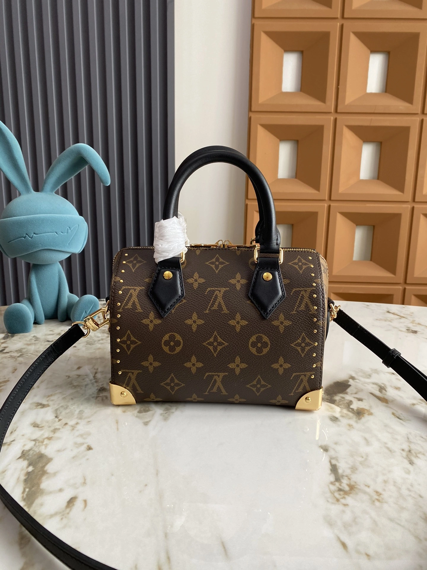 MOMO-- 8V M13146 high quality version Speedy 20 item:E-B000D1210