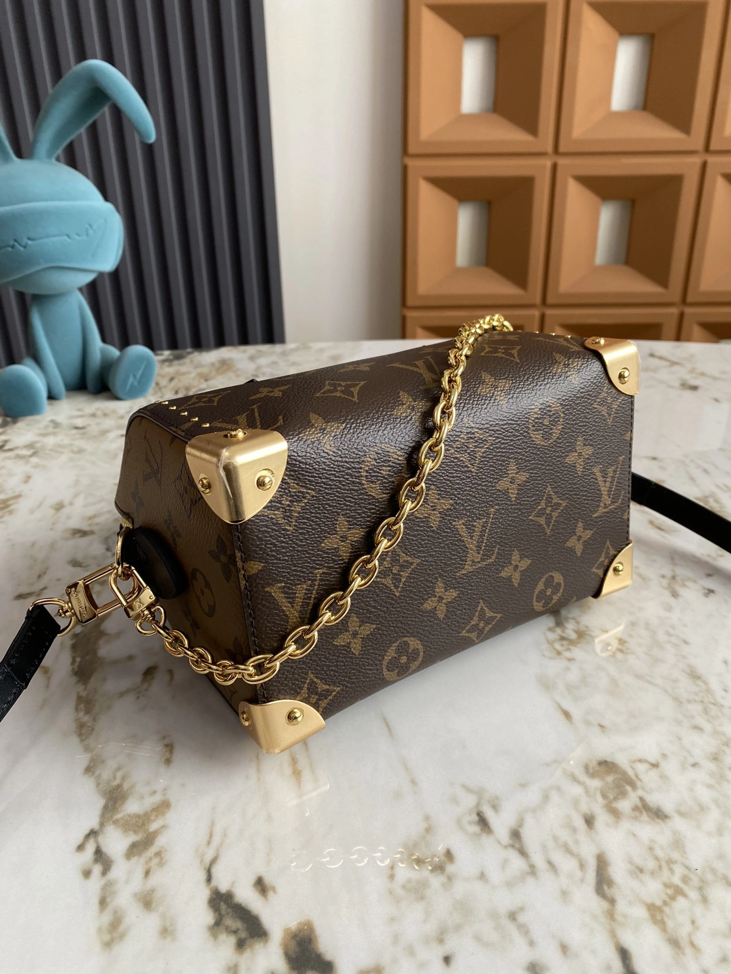 MOMO-- 8V M13146 high quality version Speedy 20 item:E-B000D1210