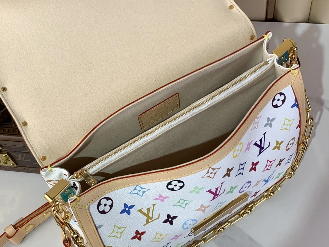 MOMO-- 8V M13255 high quality version Dauphine Soft cowhide item:E-B184D1203