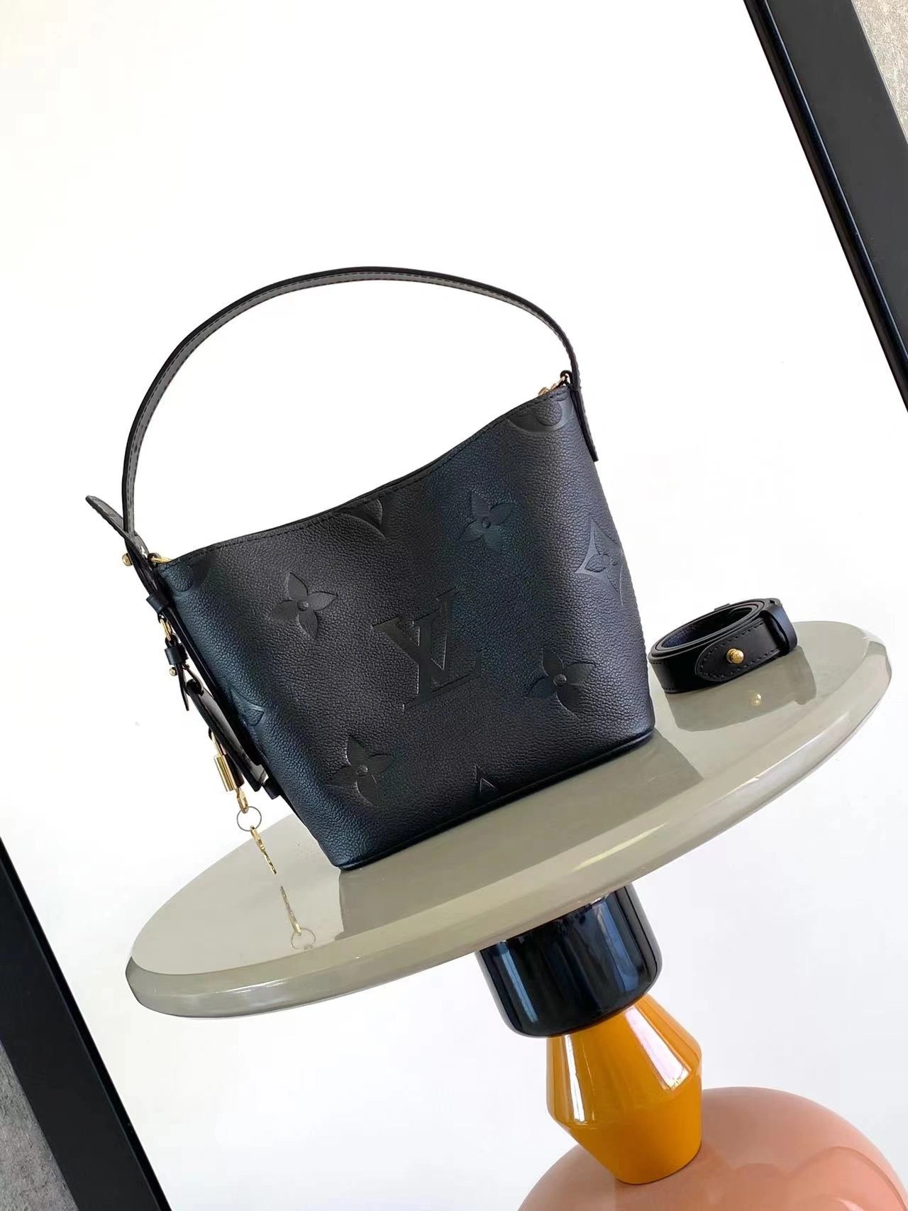 MOMO-- 8V M13480 high quality version All InBB item:E-B180B2145