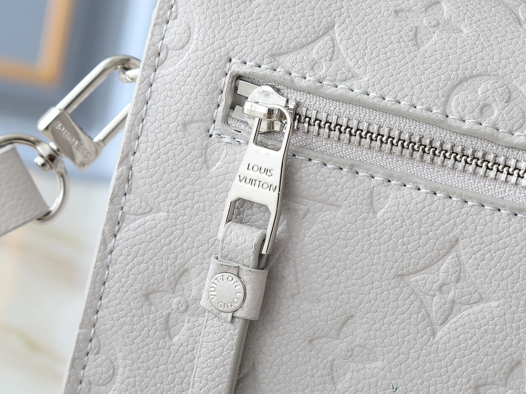 MOMO-- 8V M13481 high quality version Pochette Métis item:E-B000D1213