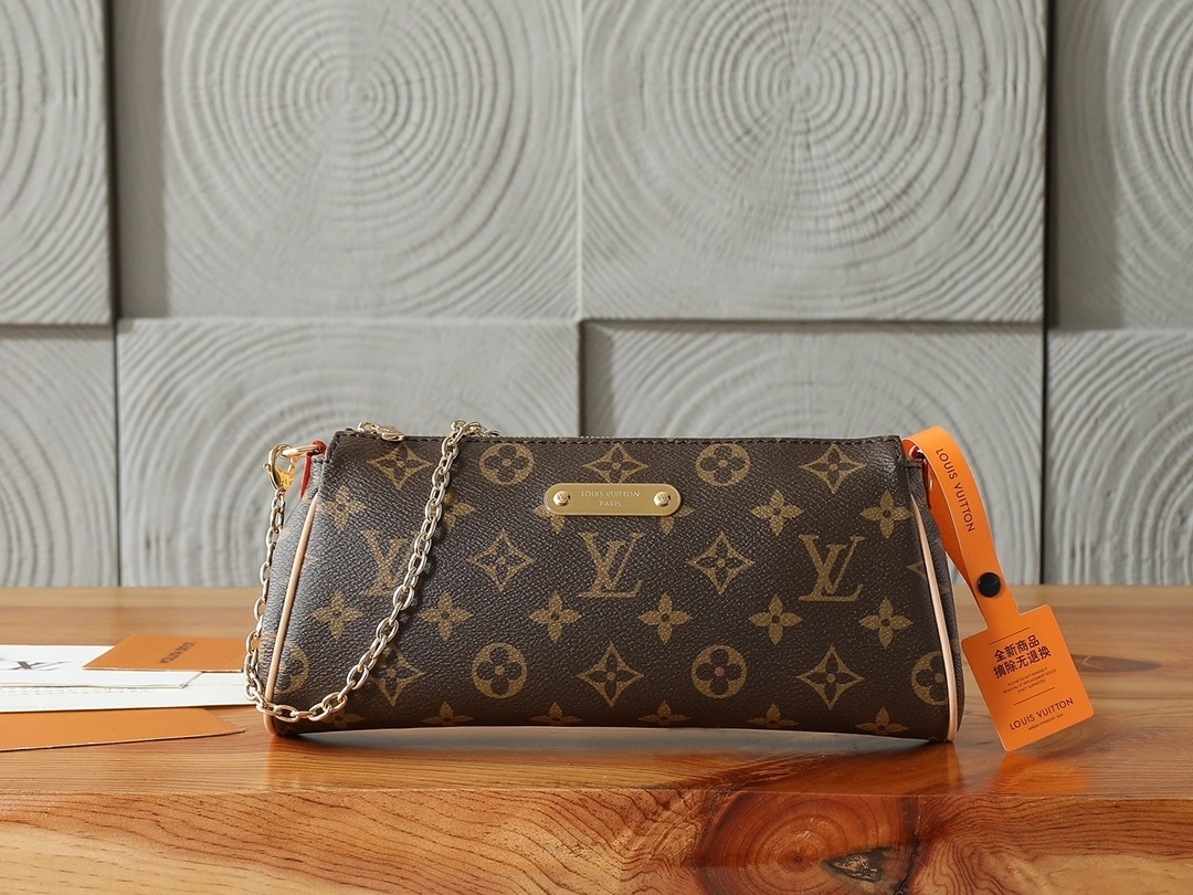 MOMO-- 8V M13567 high quality version Pochette Eva item:E-B225J2395H