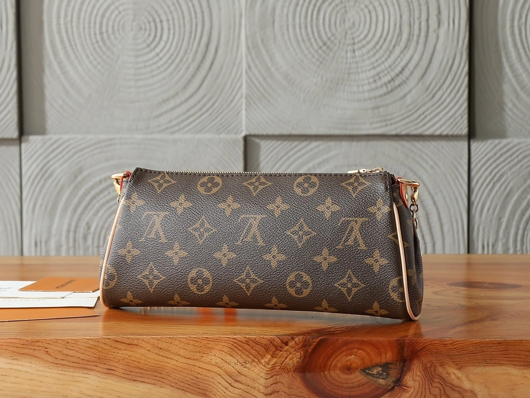 MOMO-- 8V M13567 high quality version Pochette Eva item:E-B225J2395H