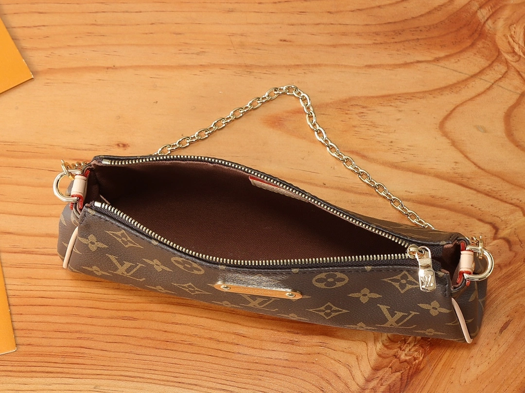 MOMO-- 8V M13567 high quality version Pochette Eva item:E-B225J2395H