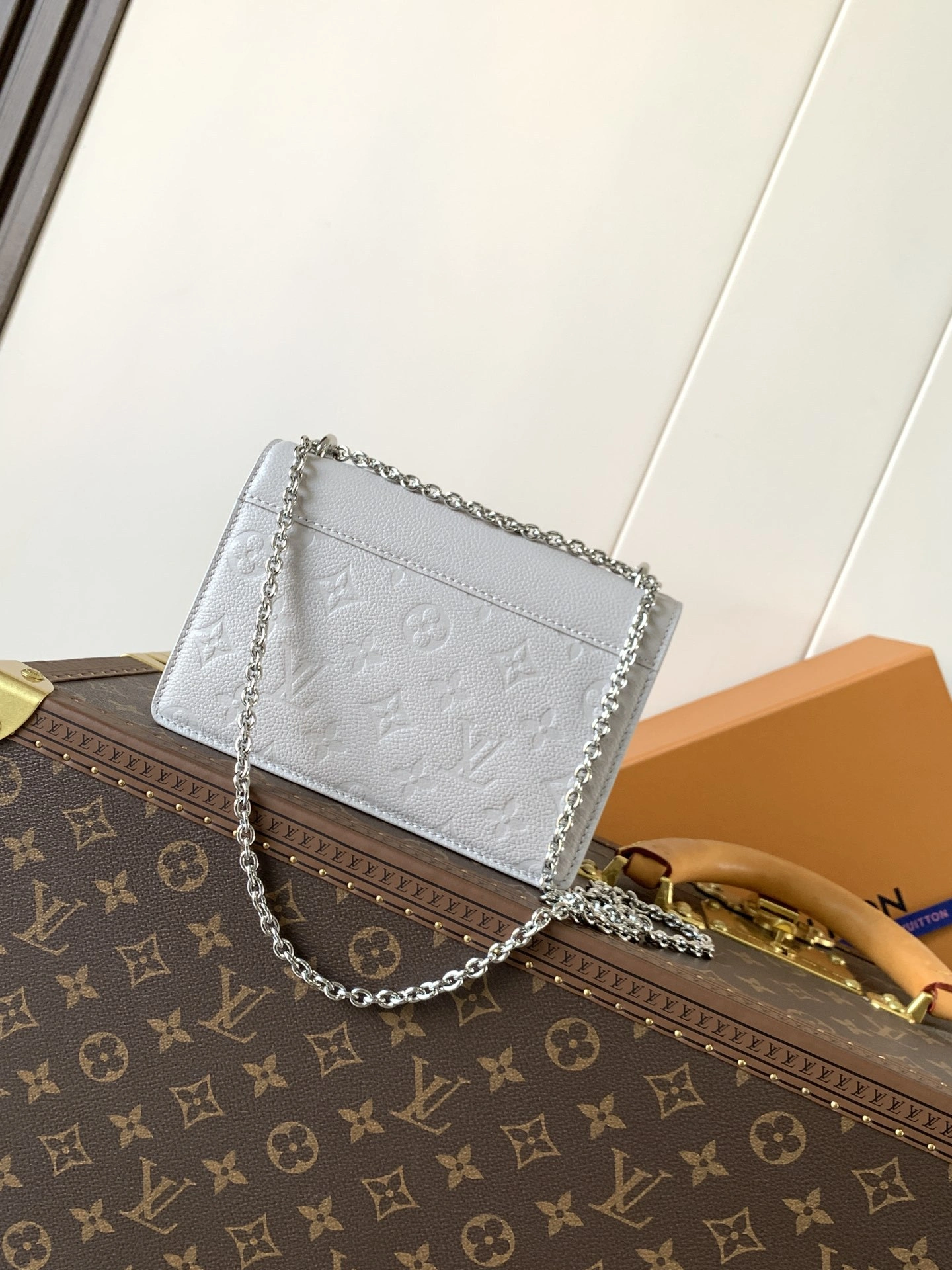 MOMO-- 8V M13570 high quality version Rosy Monogram Empreinte item:F-B000A1424
