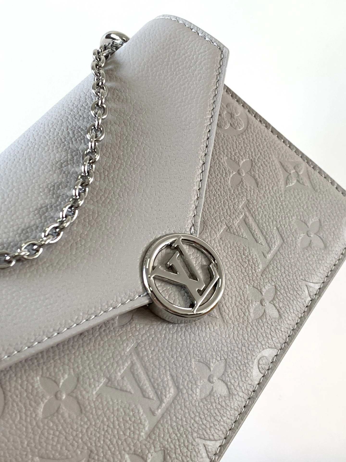 MOMO-- 8V M13570 high quality version Rosy Monogram Empreinte item:F-B000A1424