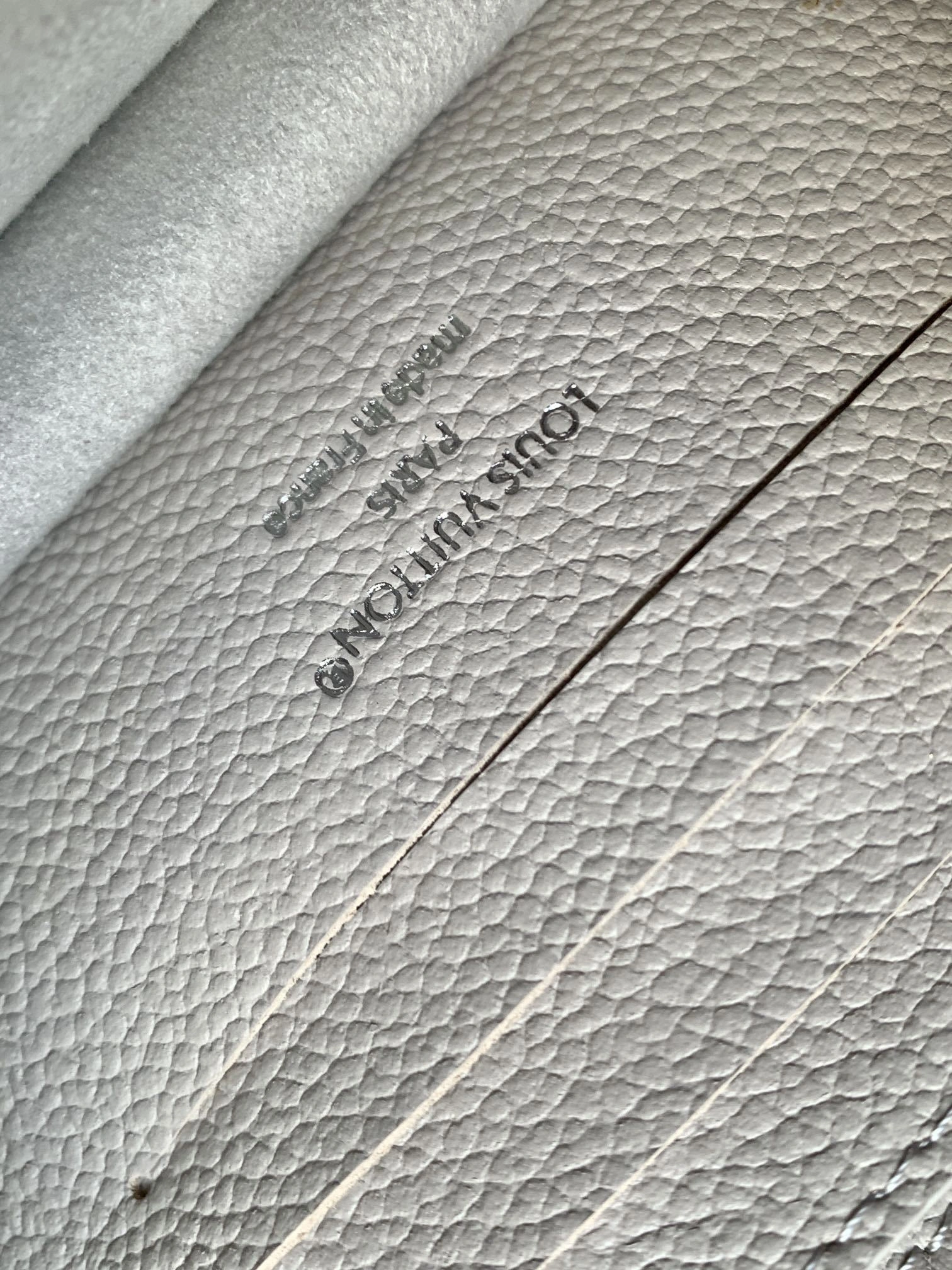 MOMO-- 8V M13570 high quality version Rosy Monogram Empreinte item:F-B000A1424