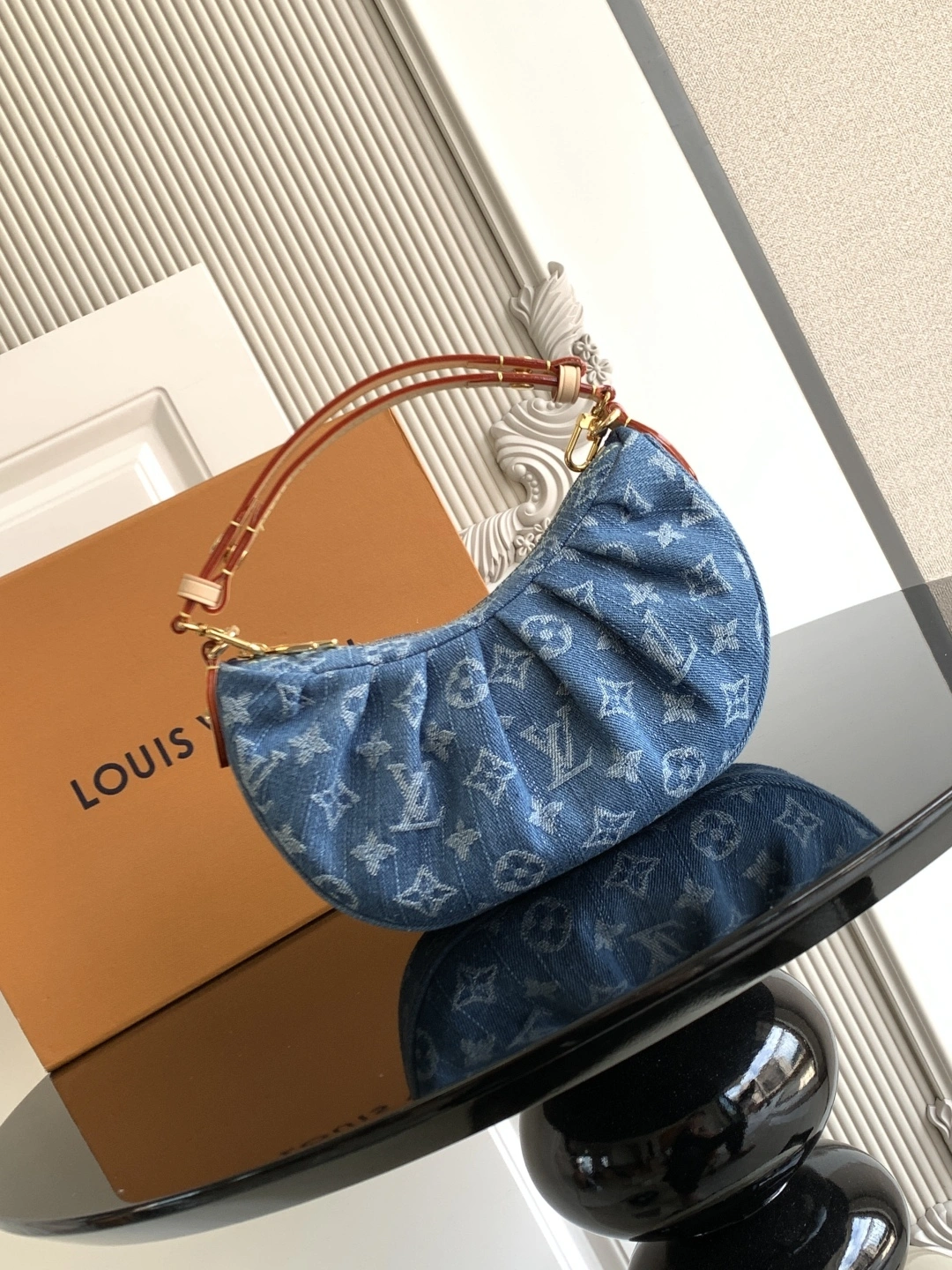 MOMO-- 8V M13571 𝐏𝐨𝐜𝐡𝐞𝐭𝐭𝐞 𝐕𝐚𝐥𝐥𝐞𝐲 high quality version denim item:E-B000G1318