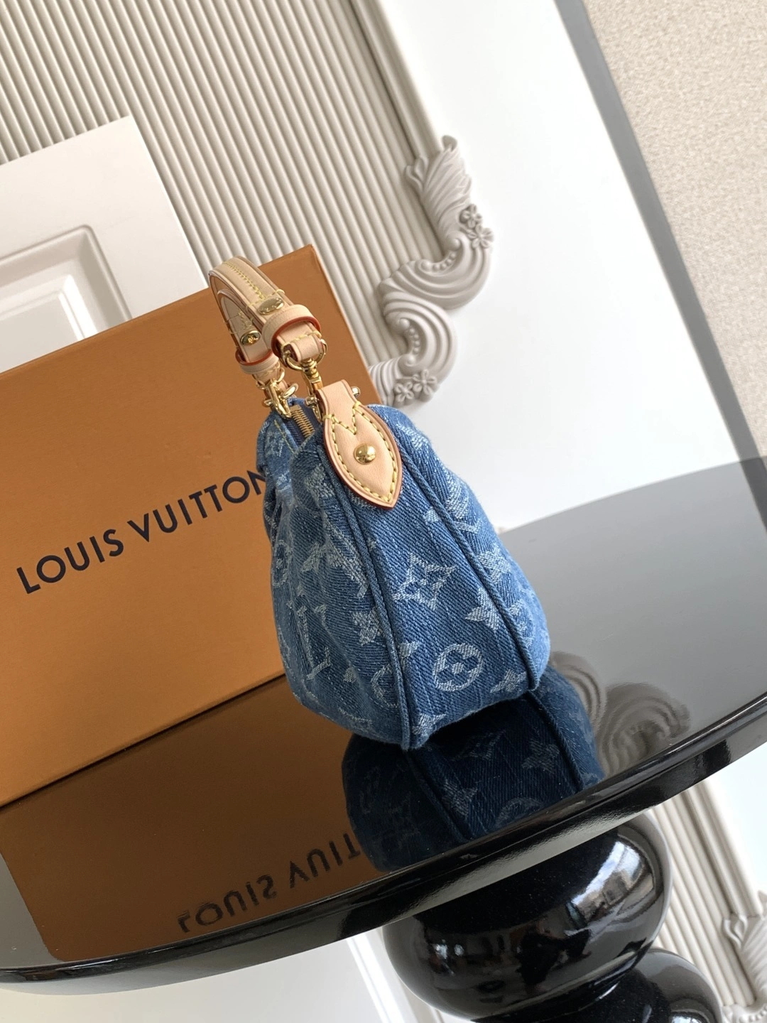 MOMO-- 8V M13571 𝐏𝐨𝐜𝐡𝐞𝐭𝐭𝐞 𝐕𝐚𝐥𝐥𝐞𝐲 high quality version denim item:E-B000G1318