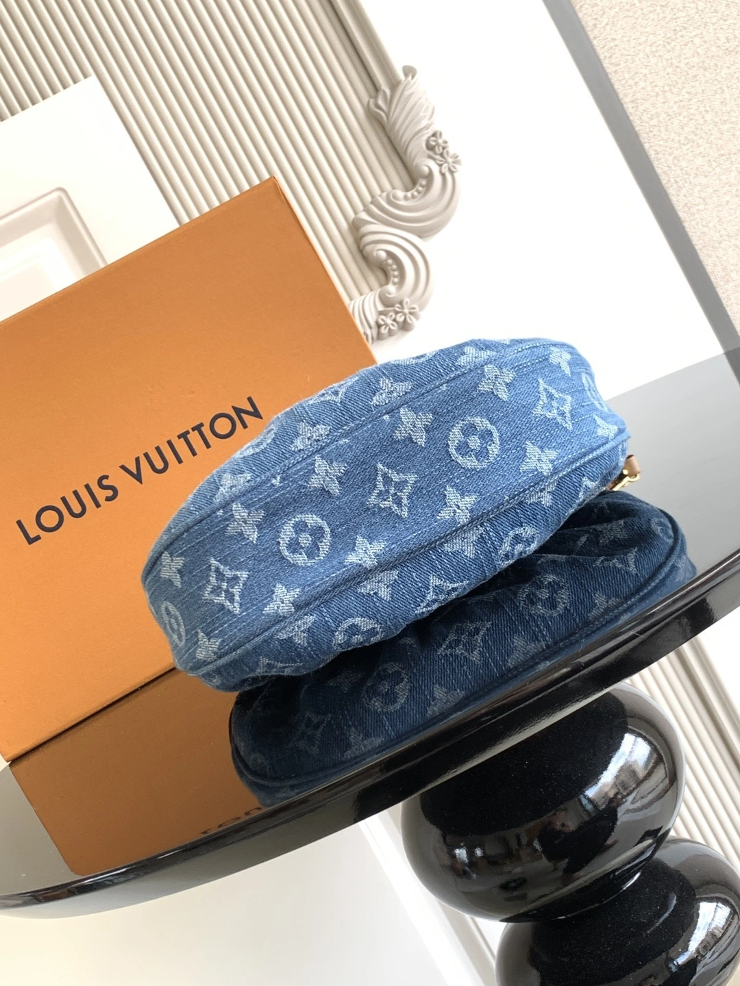 MOMO-- 8V M13571 𝐏𝐨𝐜𝐡𝐞𝐭𝐭𝐞 𝐕𝐚𝐥𝐥𝐞𝐲 high quality version denim item:E-B000G1318