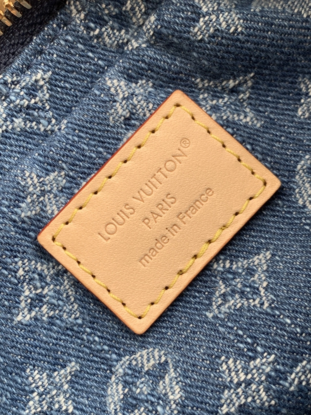 MOMO-- 8V M13571 𝐏𝐨𝐜𝐡𝐞𝐭𝐭𝐞 𝐕𝐚𝐥𝐥𝐞𝐲 high quality version denim item:E-B000G1318