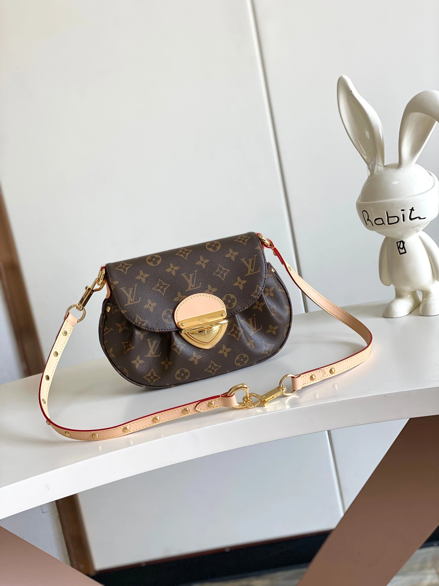 MOMO-- 8V M13617 high quality version Sunset item:E-B000B2114