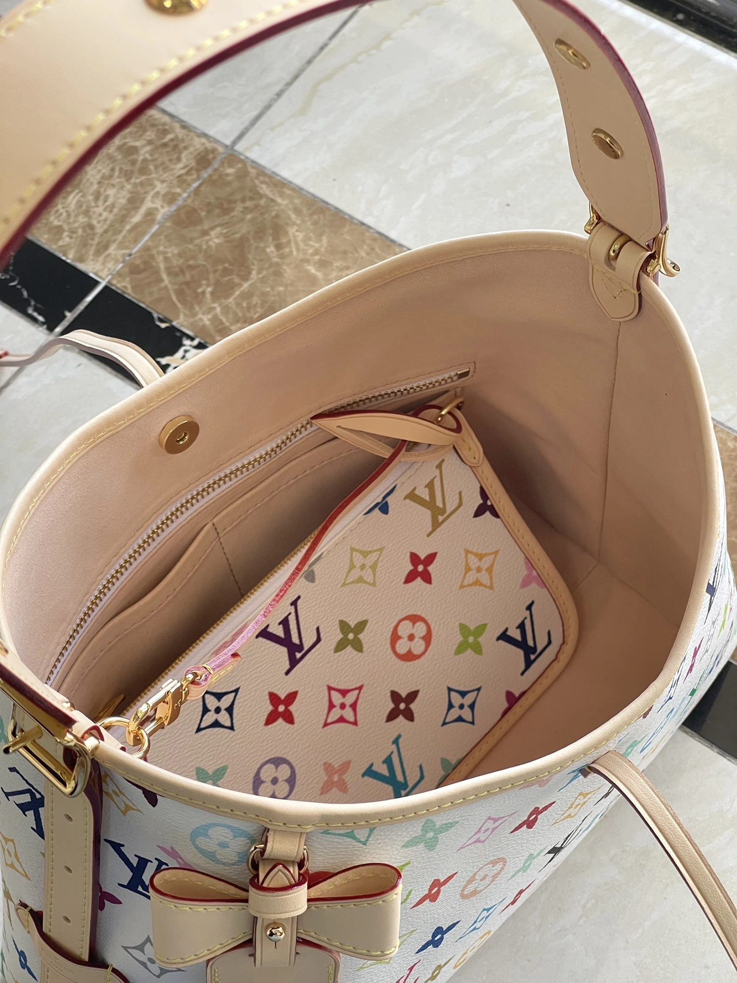 MOMO-- 8V M13661 high quality version CarryAll cowhide item:E-B574B2134