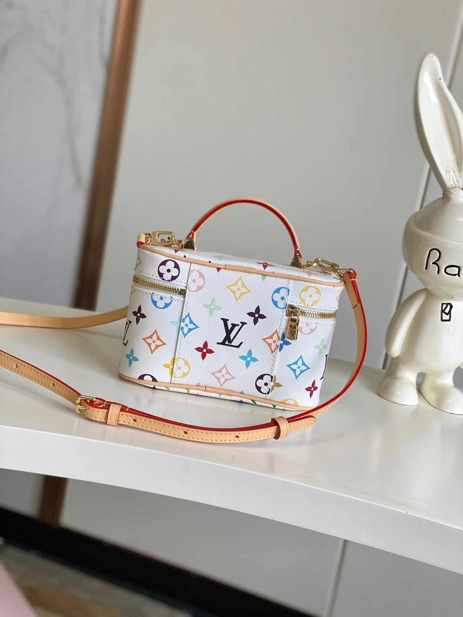 MOMO-- 8V M13662 high quality version Vanity Pouch cowhide item:E-B177I1714