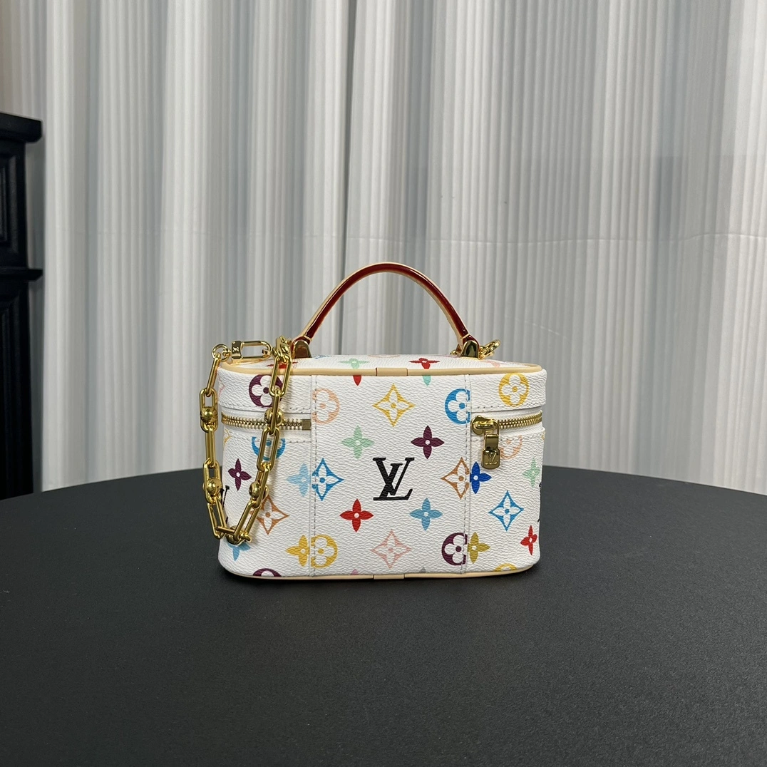 MOMO-- 8V M13662 high quality version item:E-B180B1839