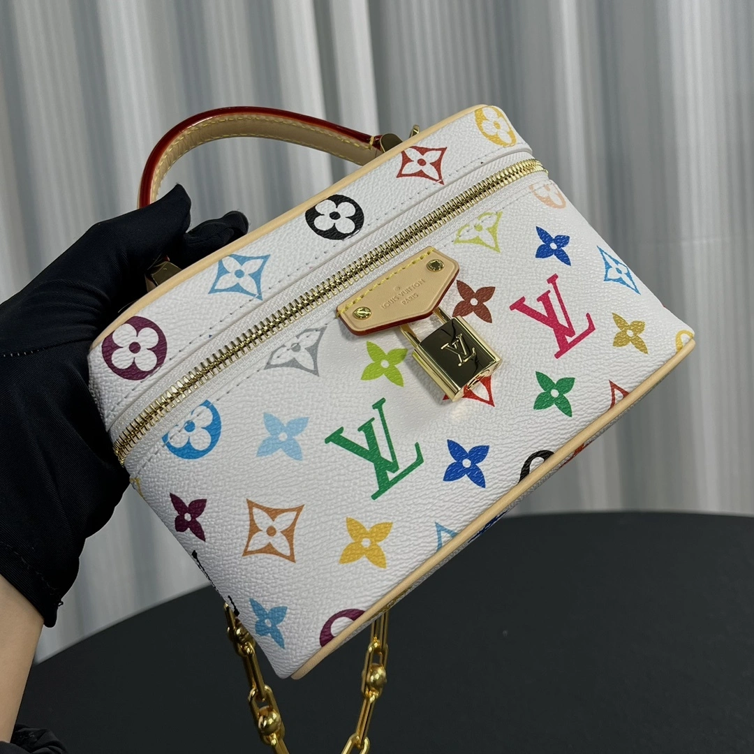 MOMO-- 8V M13662 high quality version item:E-B180B1839
