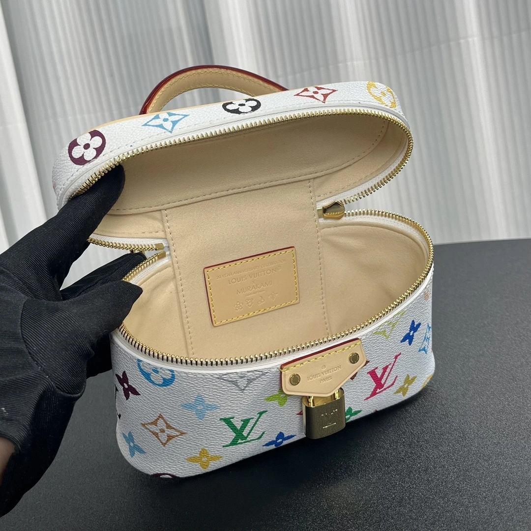 MOMO-- 8V M13662 high quality version item:E-B180B1839