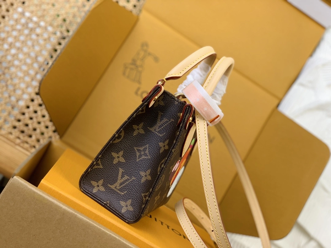 MOMO-- 8V M13668 high quality version OnTheGo cowhide item:E-B000C0225