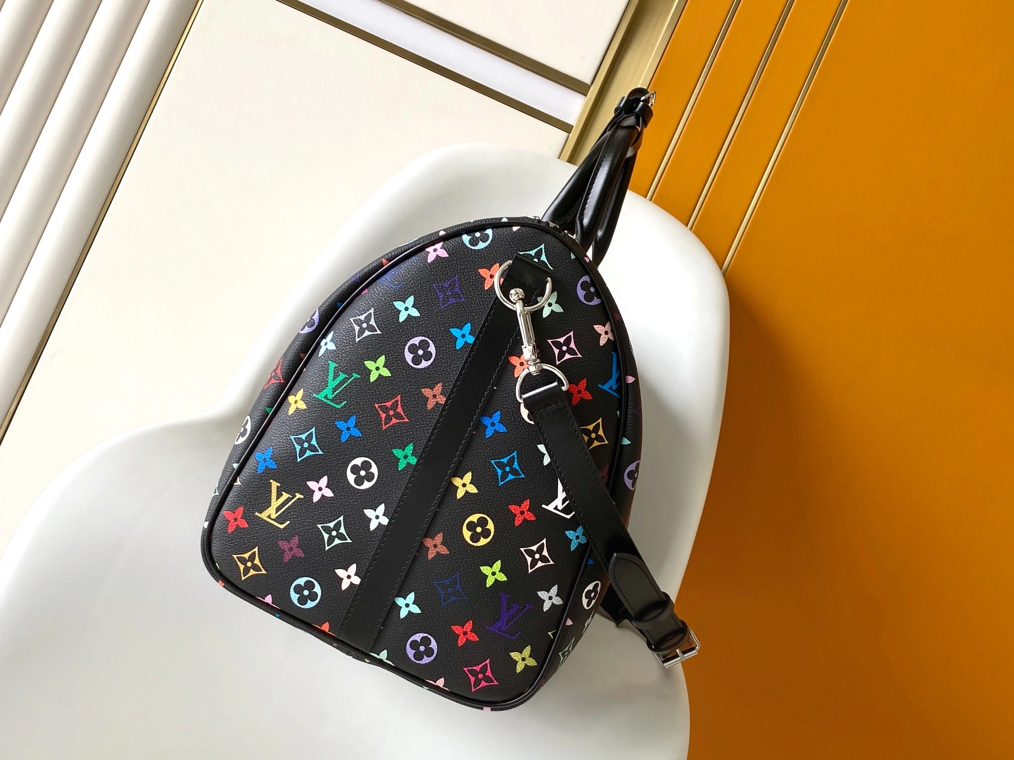 MOMO-- 8V M13745 high quality version item:E-B000B2140