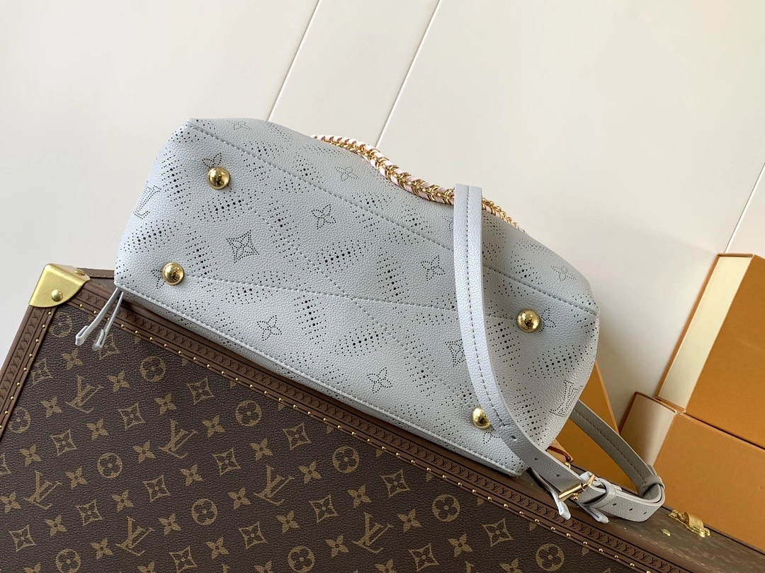 MOMO-- 8V M13838 high quality version Bella Tote cowhide item:F-B000A2128
