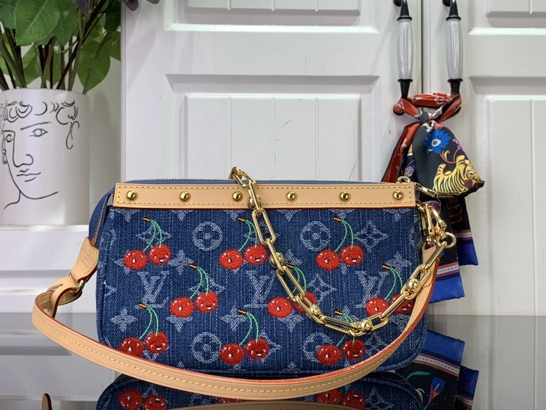 MOMO-- 8V M13875 POCHETTE ACCESSOIRES denim item:E-B174F1909