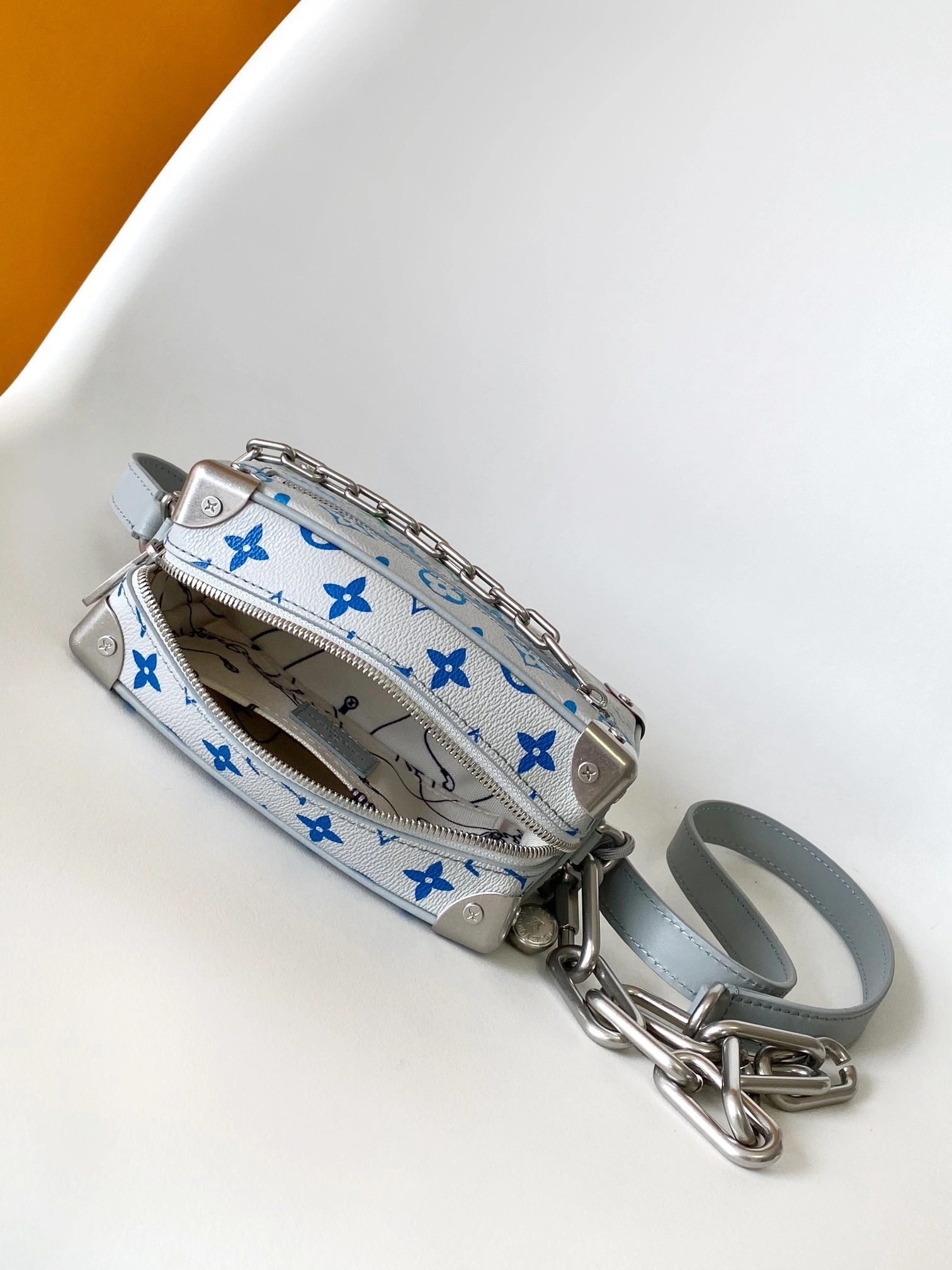 MOMO-- 8V M13901 high quality version Mini SOFT TRUNK cowhide item:F-B000A1448