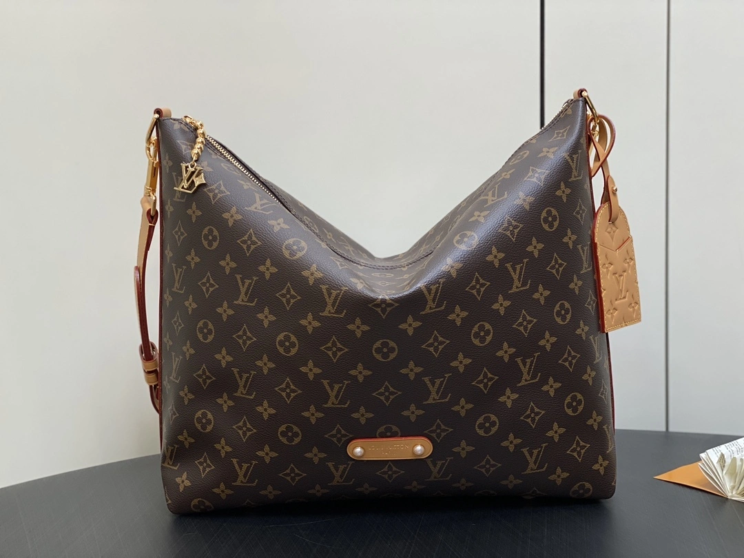 MOMO-- 8V M14018 high quality version METIS item:E-B000B2104