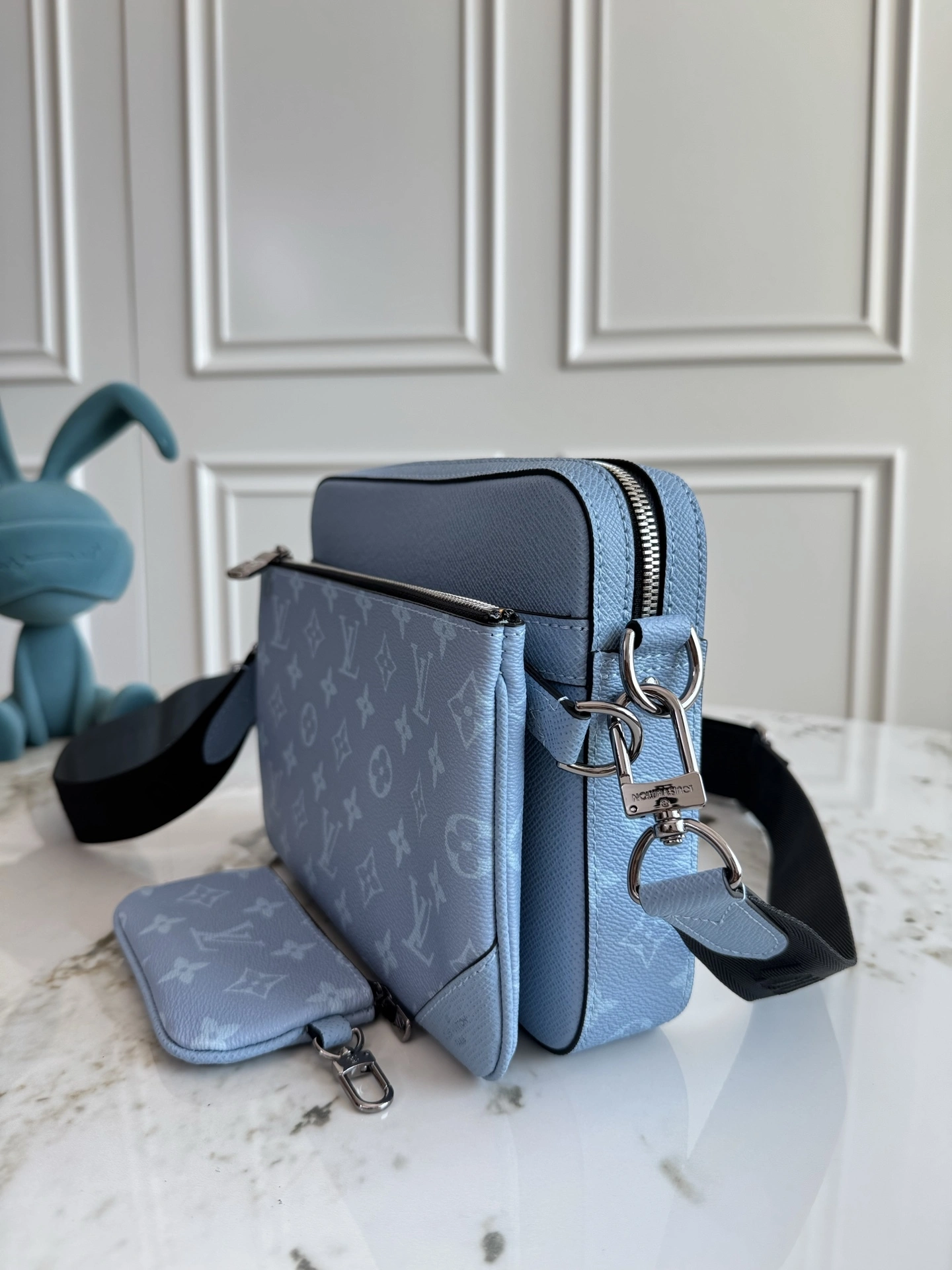 MOMO-- 8V M14069 high quality version Trio cowhide item:E-B225D0194H