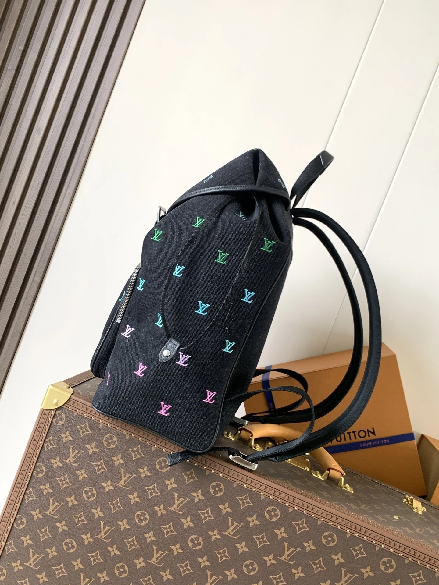 MOMO-- 8V M14135 high quality version Montsouris item:F-B000A1999T