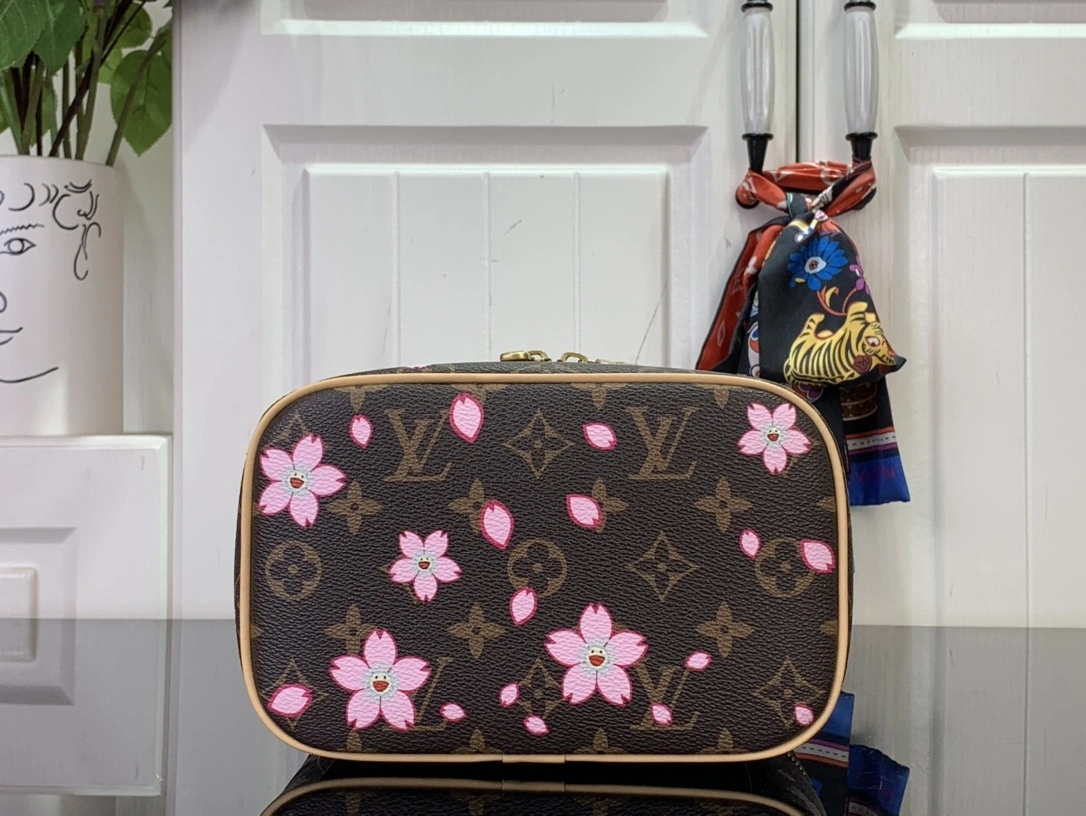 MOMO-- 8V M14181 high quality version Nice cowhide item:E-B063H2792
